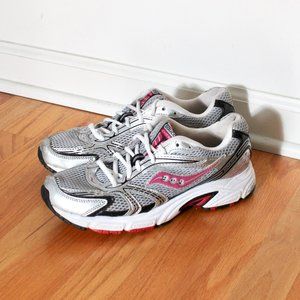 Saucony Oasis Grid Running Sneaker No insoles